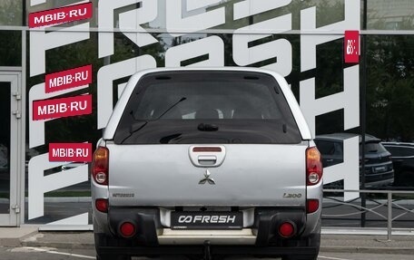 Mitsubishi L200 IV рестайлинг, 2013 год, 1 580 000 рублей, 4 фотография