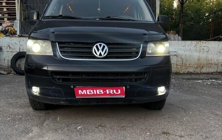 Volkswagen Multivan T5, 2007 год, 1 000 000 рублей, 1 фотография