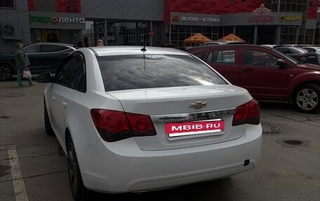 Chevrolet Cruze II, 2011 год, 810 000 рублей, 2 фотография