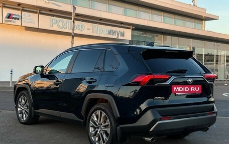 Toyota RAV4, 2020 год, 3 747 000 рублей, 7 фотография
