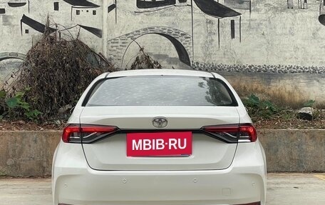 Toyota Corolla, 2021 год, 1 550 000 рублей, 5 фотография