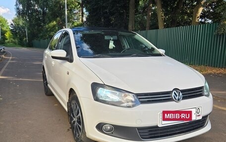 Volkswagen Polo VI (EU Market), 2013 год, 550 000 рублей, 2 фотография