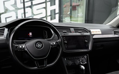 Volkswagen Tiguan II, 2020 год, 4 299 000 рублей, 7 фотография