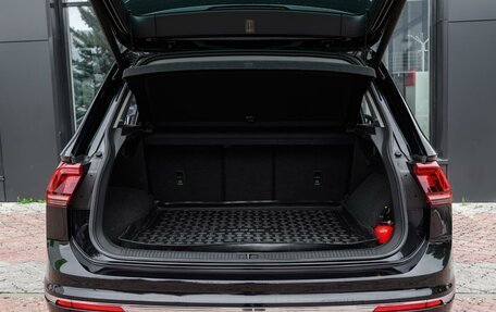 Volkswagen Tiguan II, 2020 год, 4 299 000 рублей, 32 фотография