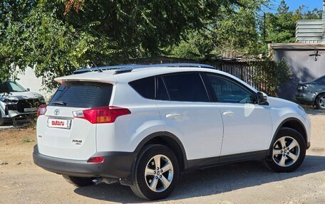 Toyota RAV4, 2015 год, 1 980 000 рублей, 9 фотография