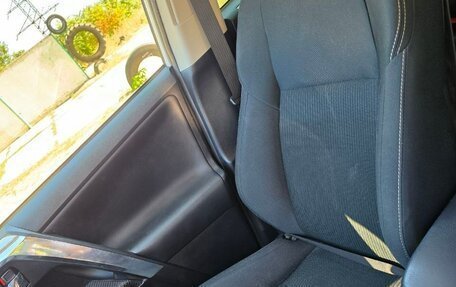 Toyota RAV4, 2015 год, 1 980 000 рублей, 17 фотография