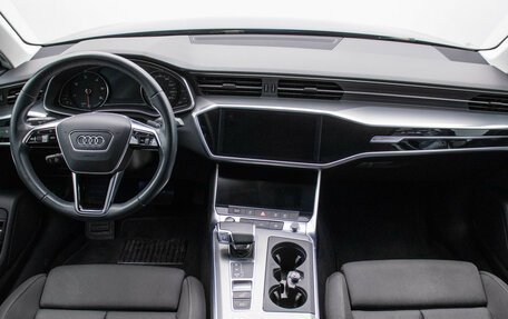 Audi A6, 2023 год, 4 500 000 рублей, 13 фотография
