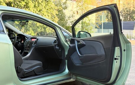 Opel Astra J, 2011 год, 499 000 рублей, 17 фотография