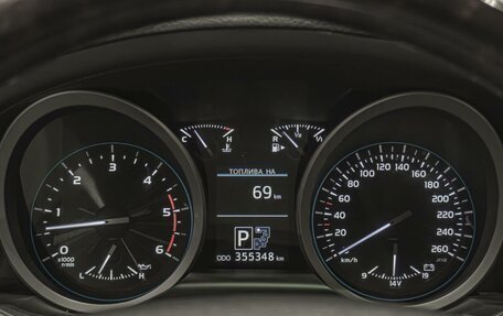 Toyota Land Cruiser 200, 2012 год, 3 350 000 рублей, 17 фотография