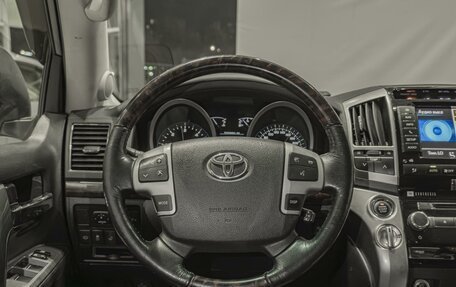 Toyota Land Cruiser 200, 2012 год, 3 350 000 рублей, 22 фотография