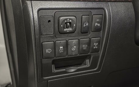 Toyota Land Cruiser 200, 2012 год, 3 350 000 рублей, 20 фотография
