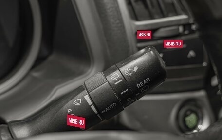 Toyota Land Cruiser 200, 2012 год, 3 350 000 рублей, 27 фотография