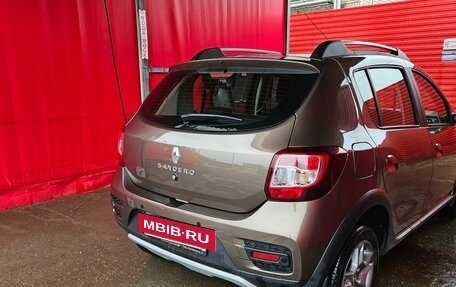 Renault Sandero II рестайлинг, 2021 год, 1 625 000 рублей, 2 фотография