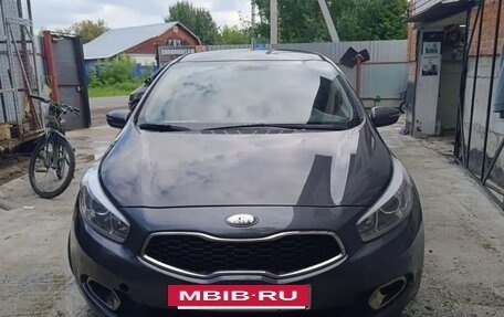 KIA cee'd III, 2013 год, 1 000 000 рублей, 2 фотография