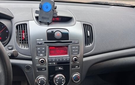 KIA Cerato III, 2011 год, 1 000 000 рублей, 28 фотография
