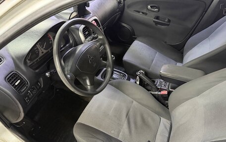Mitsubishi Carisma I, 2003 год, 200 000 рублей, 12 фотография