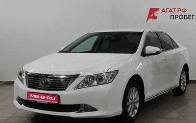 Toyota Camry, 2014 год, 2 100 000 рублей, 1 фотография