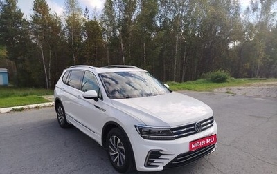 Volkswagen Tiguan II, 2020 год, 2 750 000 рублей, 1 фотография