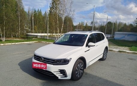 Volkswagen Tiguan II, 2020 год, 2 750 000 рублей, 5 фотография