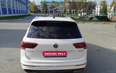 Volkswagen Tiguan II, 2020 год, 2 750 000 рублей, 3 фотография