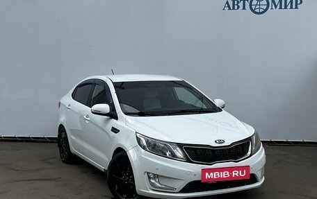 KIA Rio III рестайлинг, 2012 год, 690 000 рублей, 3 фотография