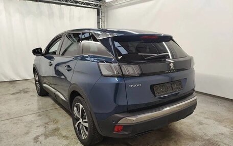 Peugeot 3008 II, 2022 год, 1 982 000 рублей, 2 фотография