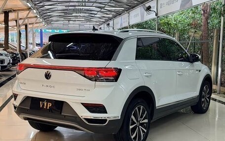 Volkswagen T-Roc I, 2023 год, 1 150 333 рублей, 4 фотография