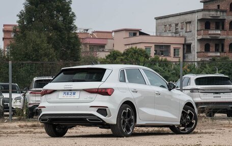 Audi A3, 2023 год, 2 350 000 рублей, 9 фотография