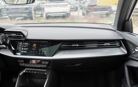 Audi A3, 2023 год, 2 350 000 рублей, 12 фотография