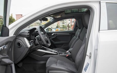 Audi A3, 2023 год, 2 350 000 рублей, 19 фотография