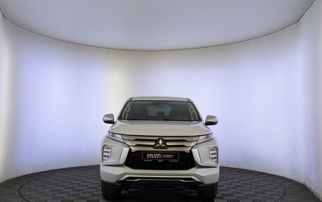 Mitsubishi Pajero Sport III рестайлинг, 2020 год, 3 700 000 рублей, 2 фотография