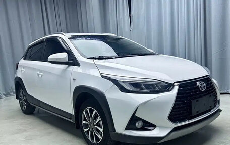 Toyota Yaris XP150 рестайлинг, 2022 год, 1 080 069 рублей, 3 фотография