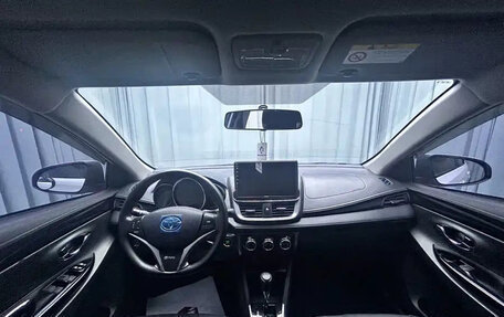 Toyota Yaris XP150 рестайлинг, 2022 год, 1 080 069 рублей, 9 фотография