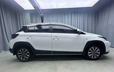 Toyota Yaris XP150 рестайлинг, 2022 год, 1 080 069 рублей, 5 фотография