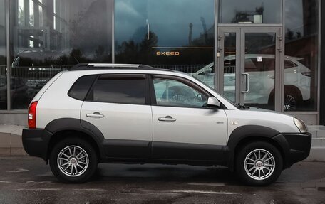 Hyundai Tucson III, 2008 год, 800 000 рублей, 4 фотография