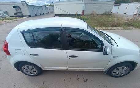 Renault Sandero I, 2011 год, 390 000 рублей, 1 фотография