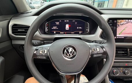 Volkswagen T-Cross I, 2022 год, 1 450 000 рублей, 7 фотография