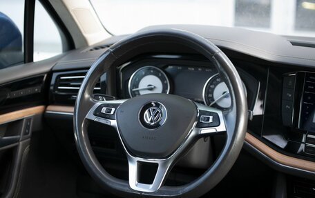 Volkswagen Touareg III, 2019 год, 3 900 000 рублей, 13 фотография