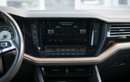 Volkswagen Touareg III, 2019 год, 3 900 000 рублей, 15 фотография