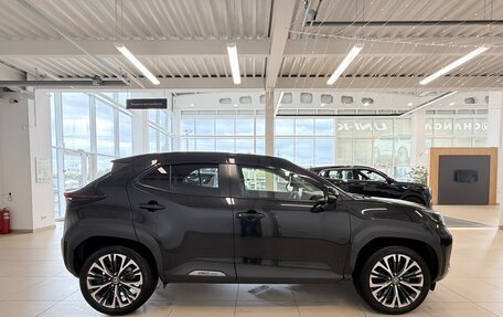 Toyota Yaris Cross, 2022 год, 2 199 900 рублей, 7 фотография