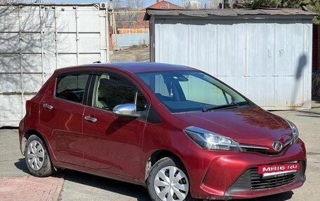 Toyota Vitz, 2015 год, 939 000 рублей, 4 фотография