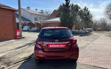 Toyota Vitz, 2015 год, 939 000 рублей, 7 фотография