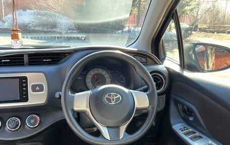 Toyota Vitz, 2015 год, 939 000 рублей, 24 фотография