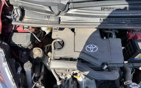 Toyota Vitz, 2015 год, 939 000 рублей, 39 фотография