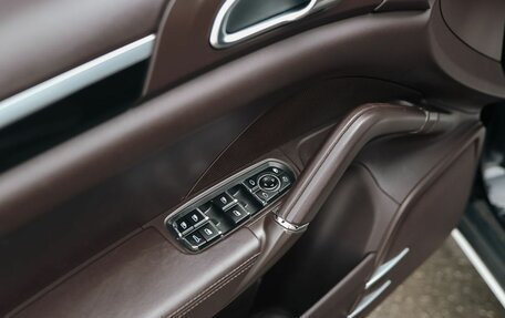 Porsche Cayenne III, 2012 год, 2 940 000 рублей, 17 фотография