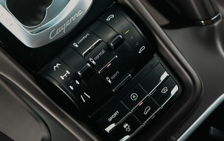 Porsche Cayenne III, 2012 год, 2 940 000 рублей, 16 фотография