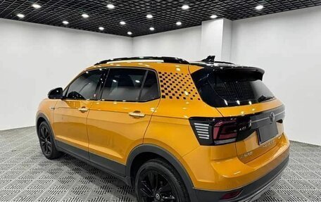 Volkswagen T-Cross I, 2022 год, 1 710 010 рублей, 5 фотография