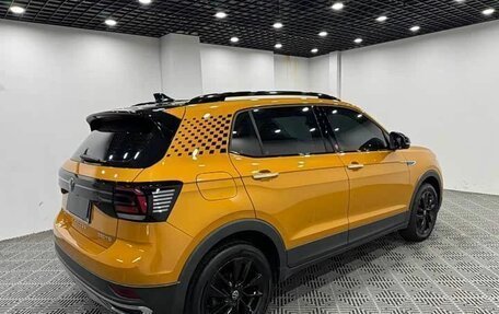 Volkswagen T-Cross I, 2022 год, 1 710 010 рублей, 6 фотография