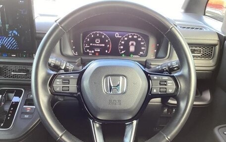 Honda Stepwgn, 2023 год, 2 170 000 рублей, 14 фотография