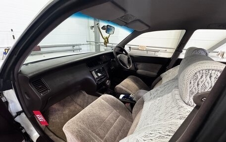 Toyota Crown, 1993 год, 425 000 рублей, 22 фотография